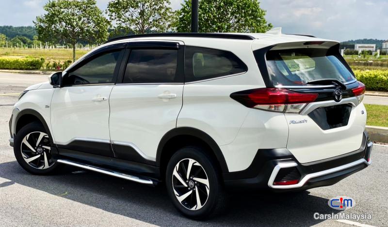 Toyota Rush 1.5-LITER ECONOMIC FAMILY SUV Automatic 2019 in Selangor