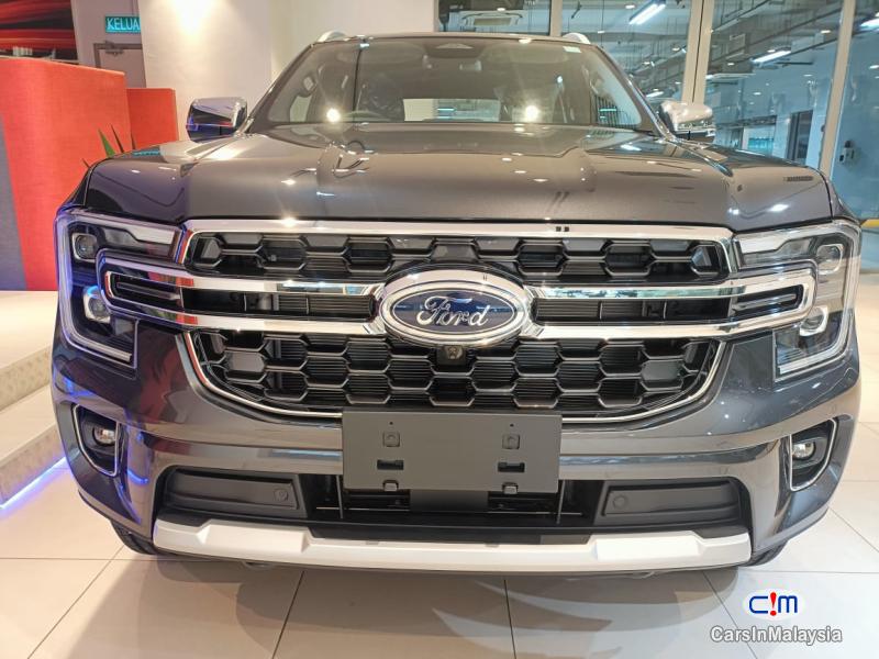 Ford Everest Automatic 2024 - image 2