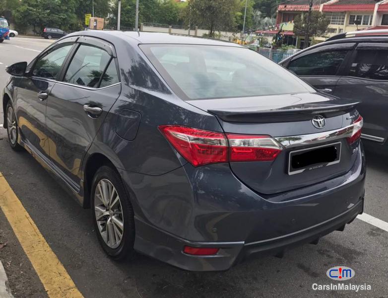 Toyota Altis Automatic 2015