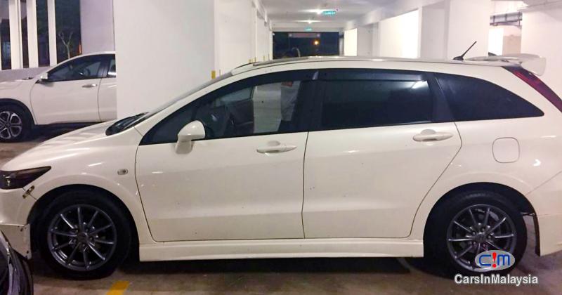 Honda Stream 1.8-LITER FAMILY SMALL MPV Automatic 2008 in Malaysia