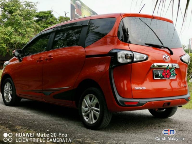 Toyota Sienta 1.5-LITER ECONOMY 7 SEATER FAMILY MPV Automatic 2016