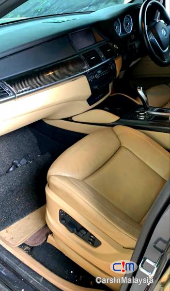 Picture of BMW 4.4-LITER TWIN TURBO LUXURY SUV Automatic 2013 in Pahang