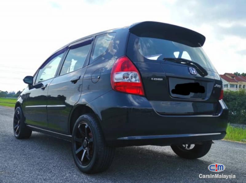 Honda Jazz 1.5-LITER ECONOMY SMALL HATCHBACK Automatic 2005 - image 11