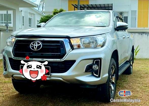 Toyota Hilux 2.4-LITER DOUBLE CAB CHASSIS 4X4 DIESEL TURBO FULLSPEC Automatic 2020 in Selangor