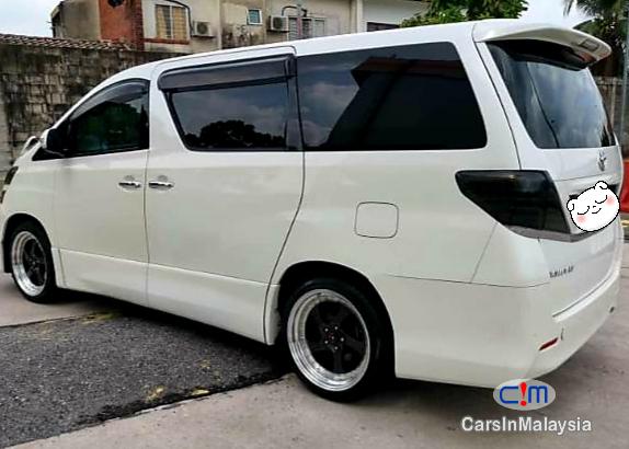 Toyota Vellfire 2.4-LITER LUXURY AUTO MPV 7 SEATER Automatic 2013 in Malaysia