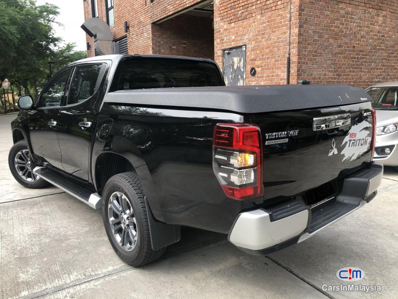 Mitsubishi Triton Adventure X Automatic 2018