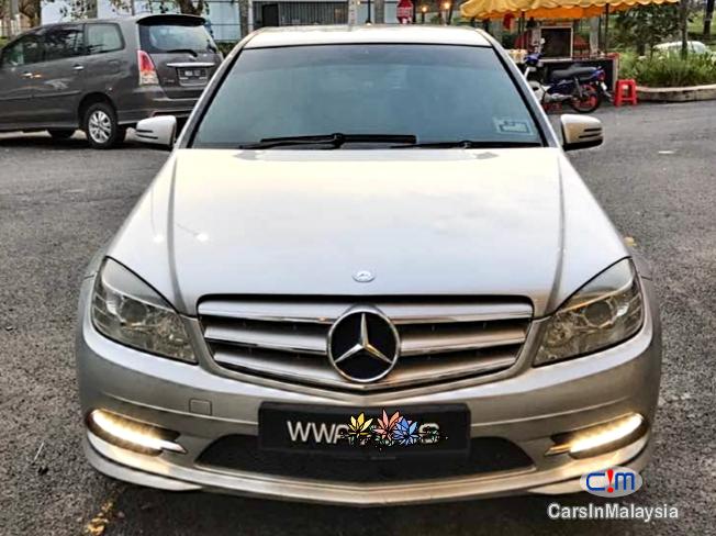 Mercedes Benz C180 CGI 1.8 CGI LUXURY ECONOMIC SEDAN Automatic 2011 in Selangor