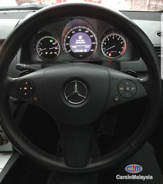 Mercedes Benz C180 CGI 1.8 CGI LUXURY ECONOMIC SEDAN Automatic 2011 in Malaysia