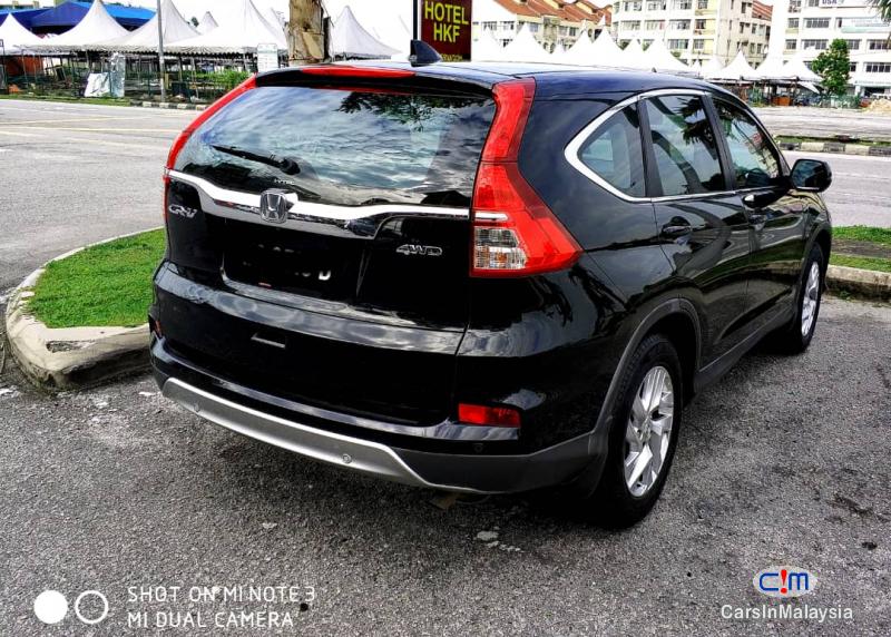 Honda CR-V 2.0-LITER LUXURY SUV Automatic 2015
