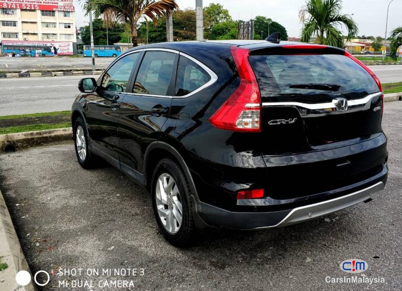Honda CR-V 2.0-LITER LUXURY SUV Automatic 2015 in Malaysia