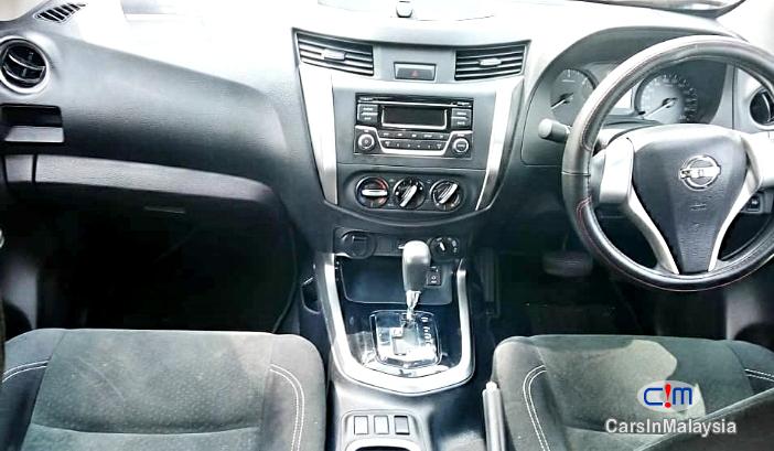 Nissan Navara 2.5-LITER 4X4 TURBO DIESEL AUTO Automatic 2017 in Malaysia - image