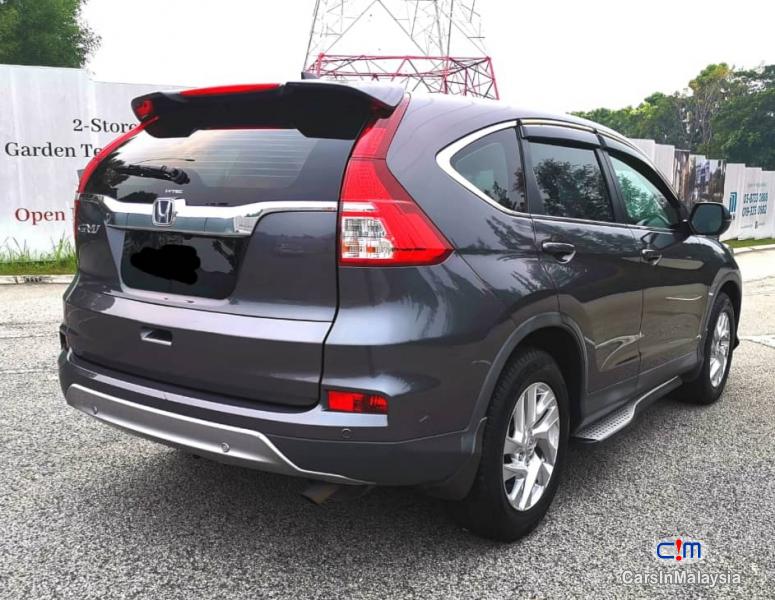 New Honda CRV 20 iMMD Hybrid SE 5dr eCVT Hybrid Estate for Sale  Vertu  Motors