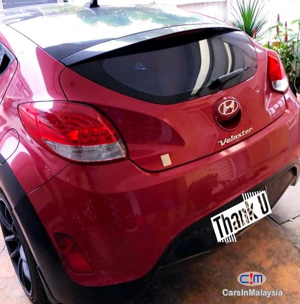 Hyundai Veloster 1.6-LITER COUPE SPORTBACK Automatic 2015 in Kuala Lumpur