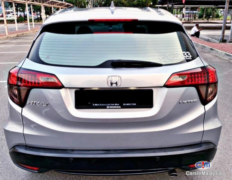 Honda HR-V 1800 Automatic 2017 - image 2