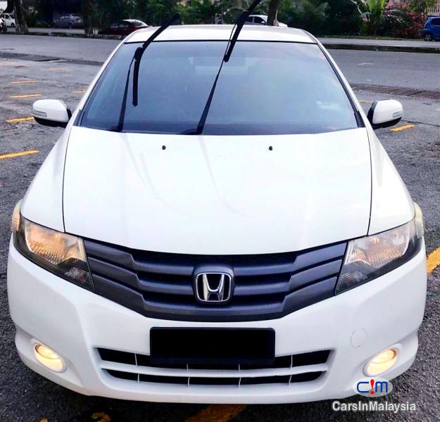 Honda City 1.5-LITER ECONOMY SEDAN Automatic 2011 in Malaysia - image