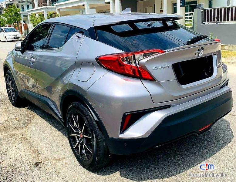 Toyota 1.8-LITER LUXURY SPORTY SUV Automatic 2019 - image 3