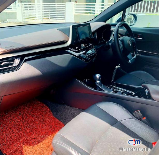 Toyota 1.8-LITER LUXURY SPORTY SUV Automatic 2019 - image 5