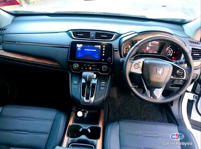 Honda CR-V 1.5-LITER TURBO FULLSPEC CRV NEW MODEL SUV Automatic 2019 - image 4