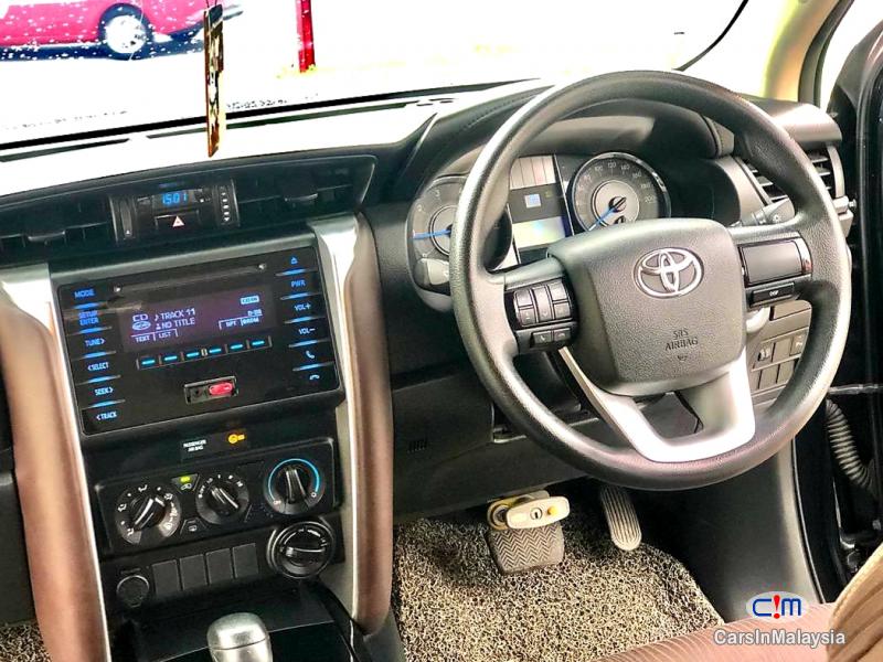 Toyota Fortuner 2.4-LITER 4X4 LUXURY FAMILY SUV 7 SEATER Automatic 2016 in Malaysia - image