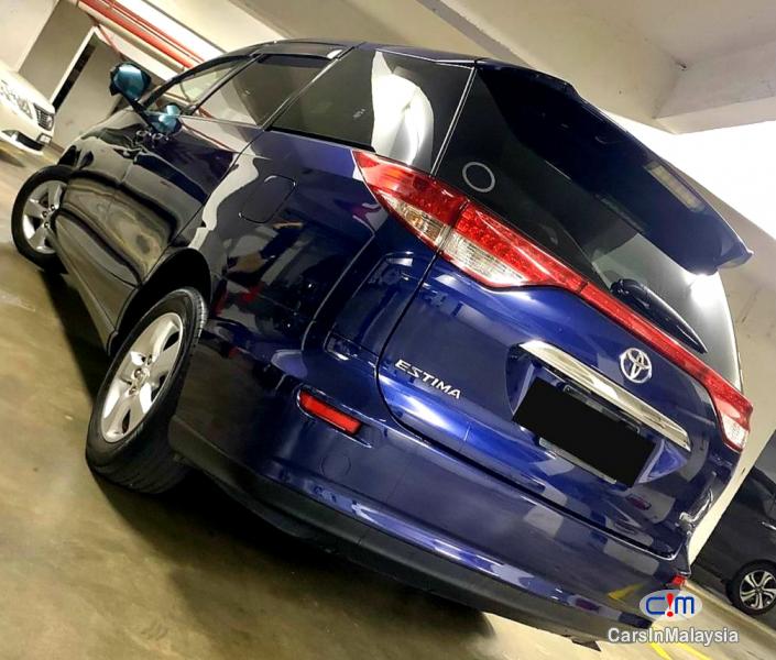 Toyota Estima 2.4-LITER LUXURY FAMILY MPV Automatic 2012