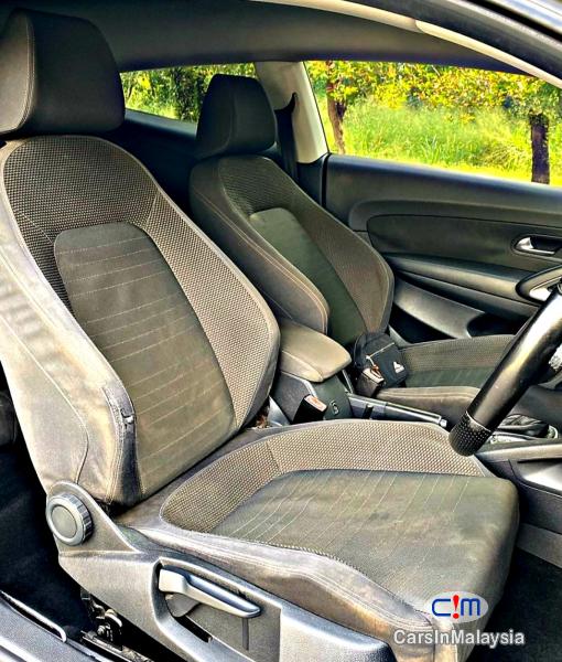Volkswagen Scirocco 1.4-LITER TURBO HATCHBACK CAR Automatic 2010 - image 7