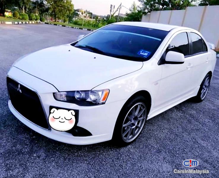 Mitsubishi Lancer 2.0-LITER SPORT SEDAN Automatic 2010 - image 3