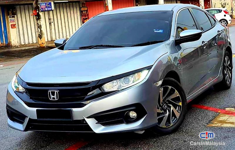 Honda Civic 1.8-LITER LUXURY SPORTY SEDAN Automatic 2018 in Selangor