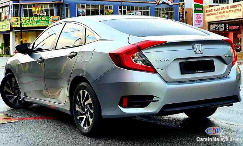 Honda Civic 1.8-LITER LUXURY SPORTY SEDAN Automatic 2018 in Malaysia