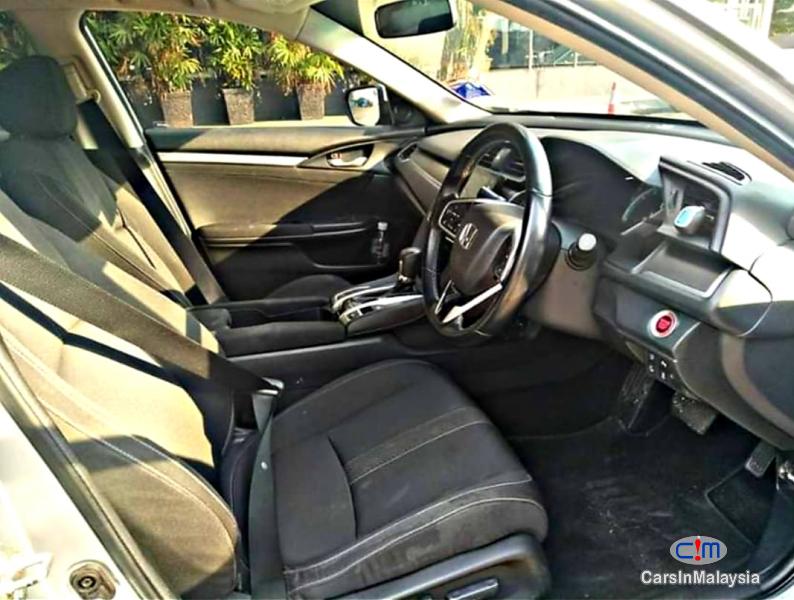 Honda Civic 1.8-LITER LUXURY SPORTY SEDAN Automatic 2018 in Malaysia - image