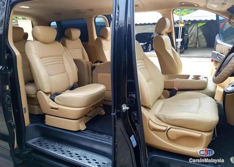 Picture of Hyundai Grand Starex 2.5-LITER 11 SEATER FAMILY MPV Automatic 2013 in Malaysia