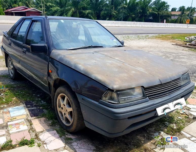 Proton Iswara 1.3-LITER FUEL ECONOMY AEROBACK CAR Manual 2001 in Selangor