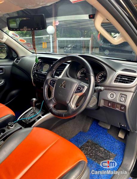 Mitsubishi Triton 2.5-LITER 4WD MIVEC DOUBLE CAB DIESEL TURBO Automatic 2018 - image 12
