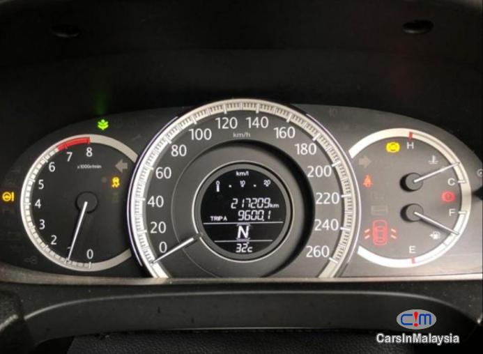 Honda Accord 2.0-LITER LUXURY SEDAN Automatic 2014 - image 3