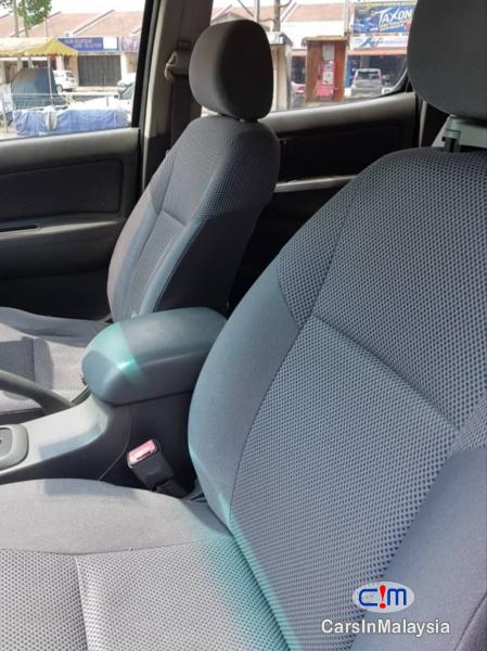 Picture of Toyota Hilux 2 5-LITER COMMONRAIL MANUAL DIESEL TURBO Manual 2011 in Selangor