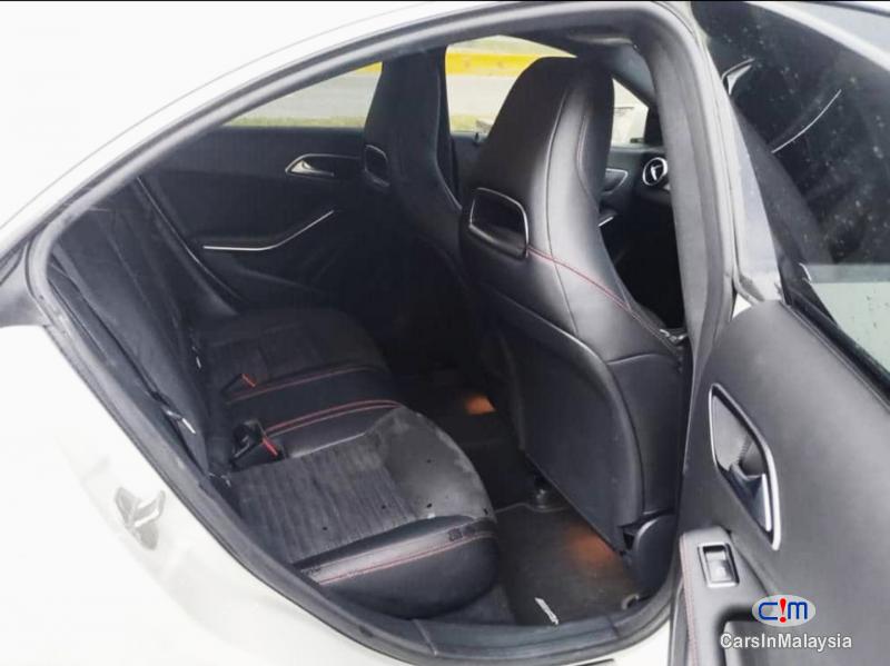 Mercedes Benz CLA180 1.6-LITER TURBO SPORT LUXURY SEDAN Automatic 2014 - image 13