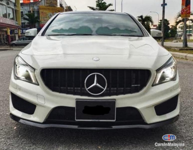 Mercedes Benz CLA180 1.6-LITER TURBO SPORT LUXURY SEDAN Automatic 2014