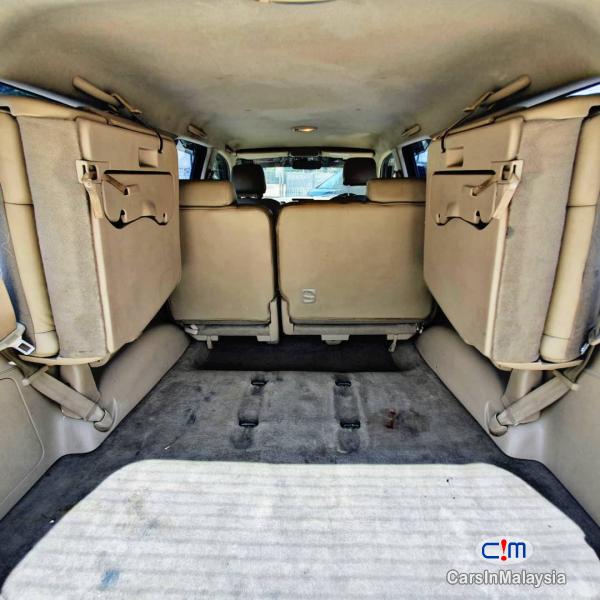 Toyota Fortuner 2.7-LITER 4WD SUV TURBO Automatic 2007 - image 10