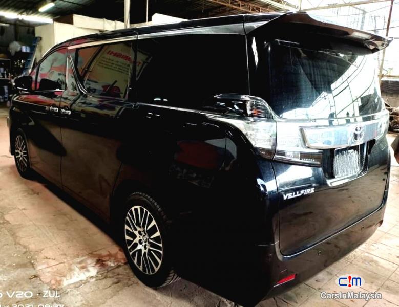 Toyota Vellfire 3.5-LITER LUXURY FAMILY MPV NEW MODEL FACELIFT Automatic 2020