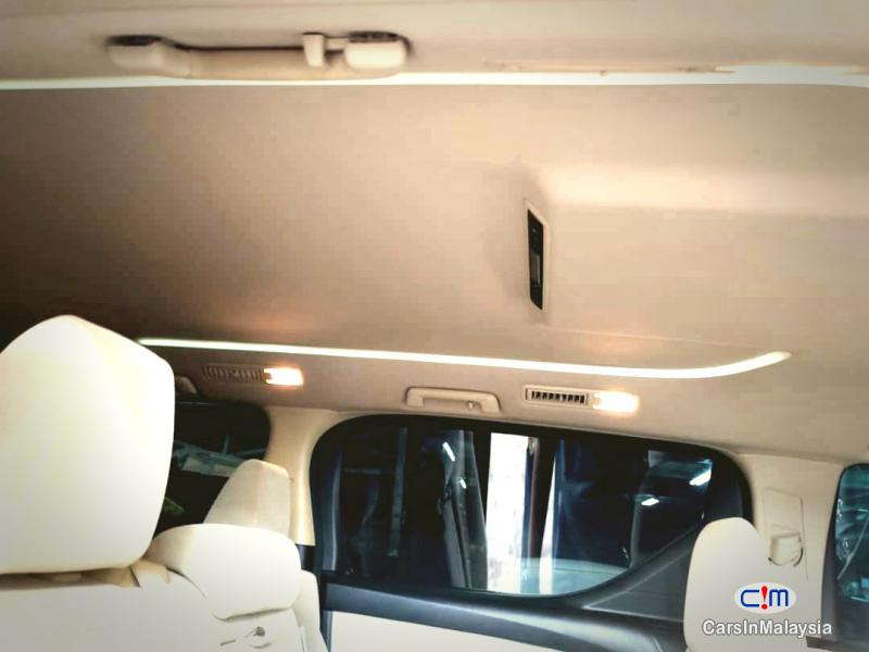 Toyota Vellfire 3.5-LITER LUXURY FAMILY MPV NEW MODEL FACELIFT Automatic 2020 - image 9