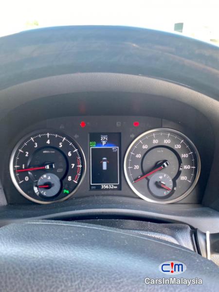 Toyota Vellfire 2.5-LITER LUXURY FAMILY MPV 7 SEATERS Automatic 2016 - image 3