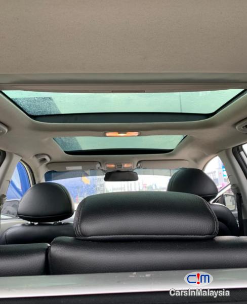 Hyundai Tucson 2.0-LITER SUV FULLSPEC Automatic 2010 - image 10