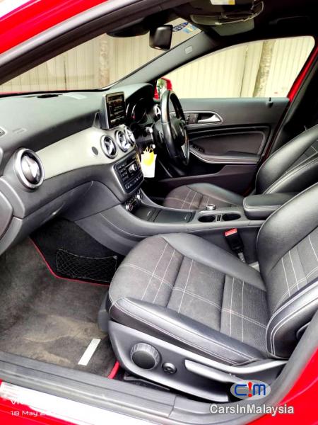 Mercedes Benz GLA250 2.0-LITER LUXURY SUV Automatic 2019 - image 11