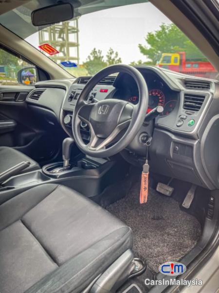 Honda City 1.5-LITER ECONOMY SEDAN KERETA SAMBUNG BAYAR Automatic 2014 in Malaysia - image
