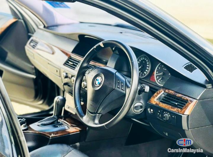 BMW 2.5-LITER LUXURY SEDAN Automatic 2011 in Kuala Lumpur - image