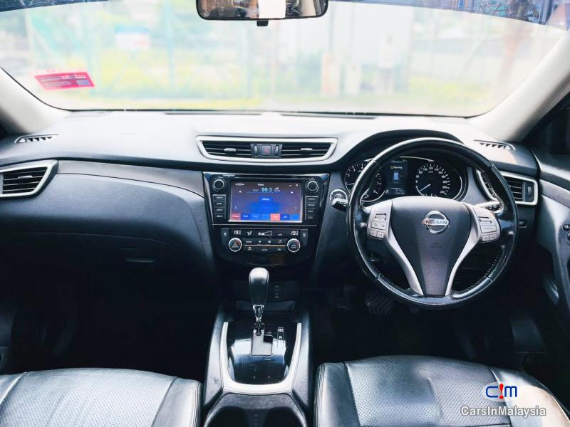Nissan X-Trail 2.0-LITER SUV KERETA SAMBUNG BAYAR Automatic 2019 in Malaysia - image