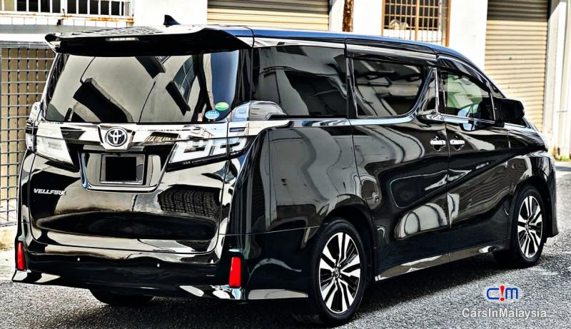 Toyota Vellfire 2.5-LITER LUXURY FAMILY MPV KERETA SAMBUNG BAYAR Automatic 2021 - image 11