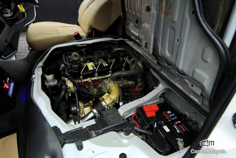 Foton View 2.8 Manual 2019 in Malaysia - image