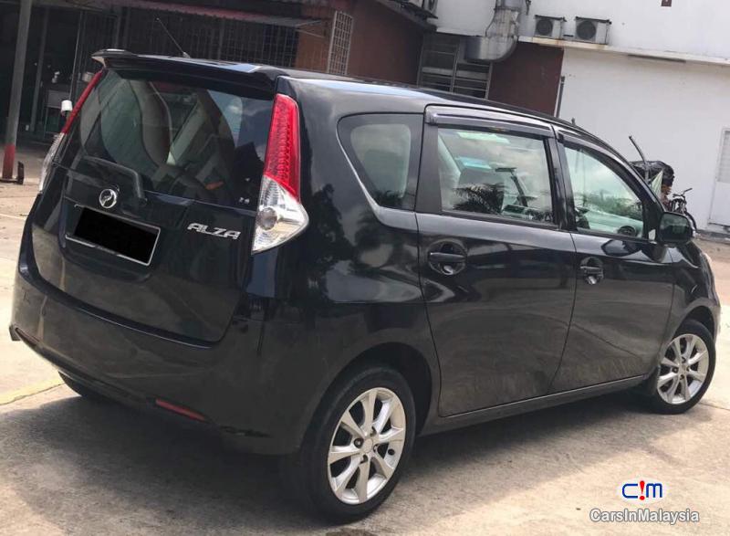 Perodua Alza Automatic 2013 in Kuala Lumpur