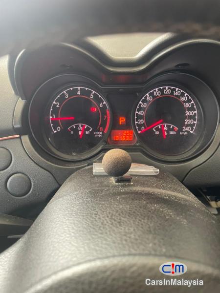 Proton Persona Executive (Metallic) Automatic 2014 - image 10