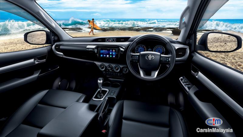 Toyota Hilux 2.4 G 4X4 Automatic 2017 - image 9